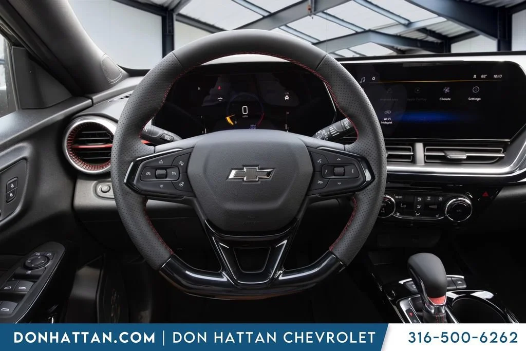 2026 Chevrolet Trax RS - Photo 6
