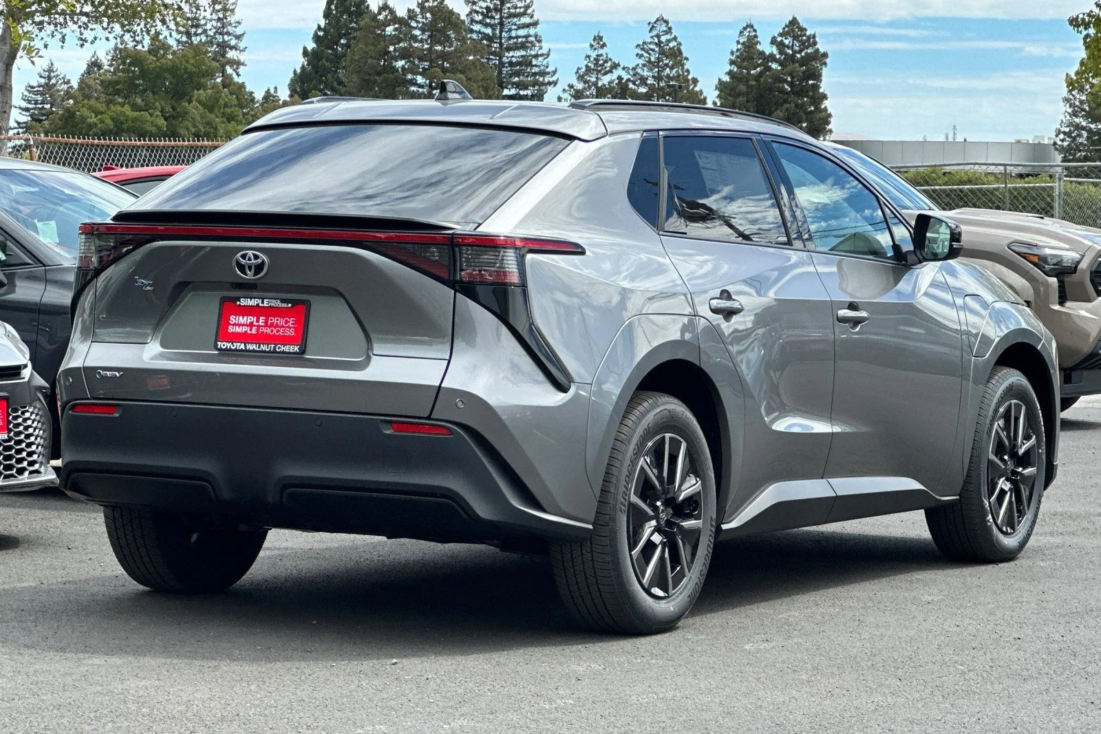 New 2026  Toyota XLE Plus image 4