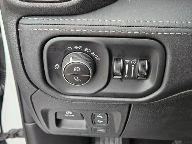 2026 RAM 1500 Limited - Photo 29