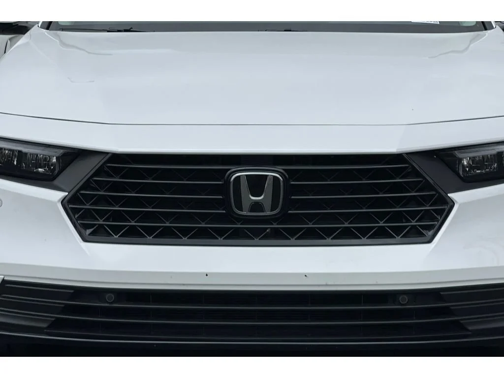 Certified Used 2025 Platinum White Pearl Honda HYBRID EX-L image 98
