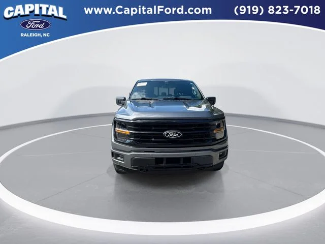 Used 2024 Gray Ford XLT image 3
