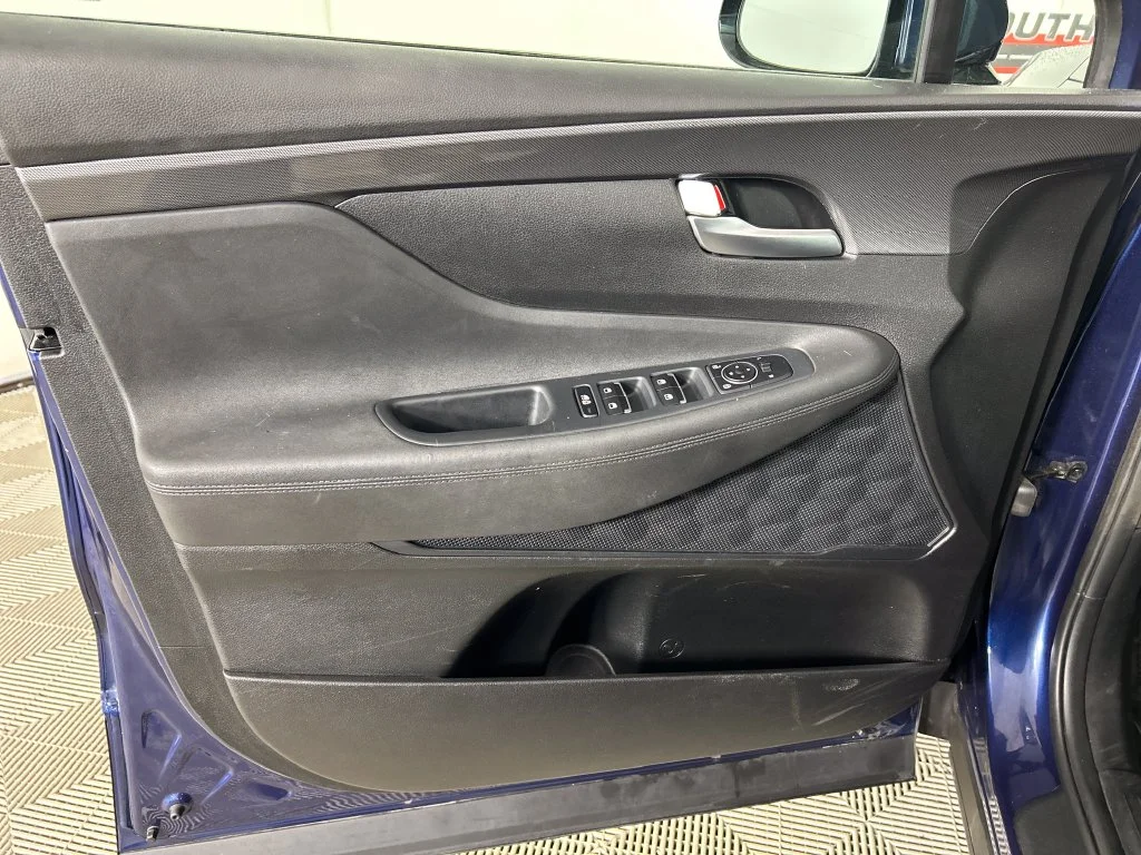 Used 2023 Blue Hyundai SEL image 11