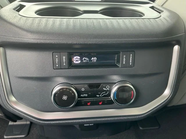New 2026 Star White Metallic Tri-Coat Ford MAX Platinum® image 30