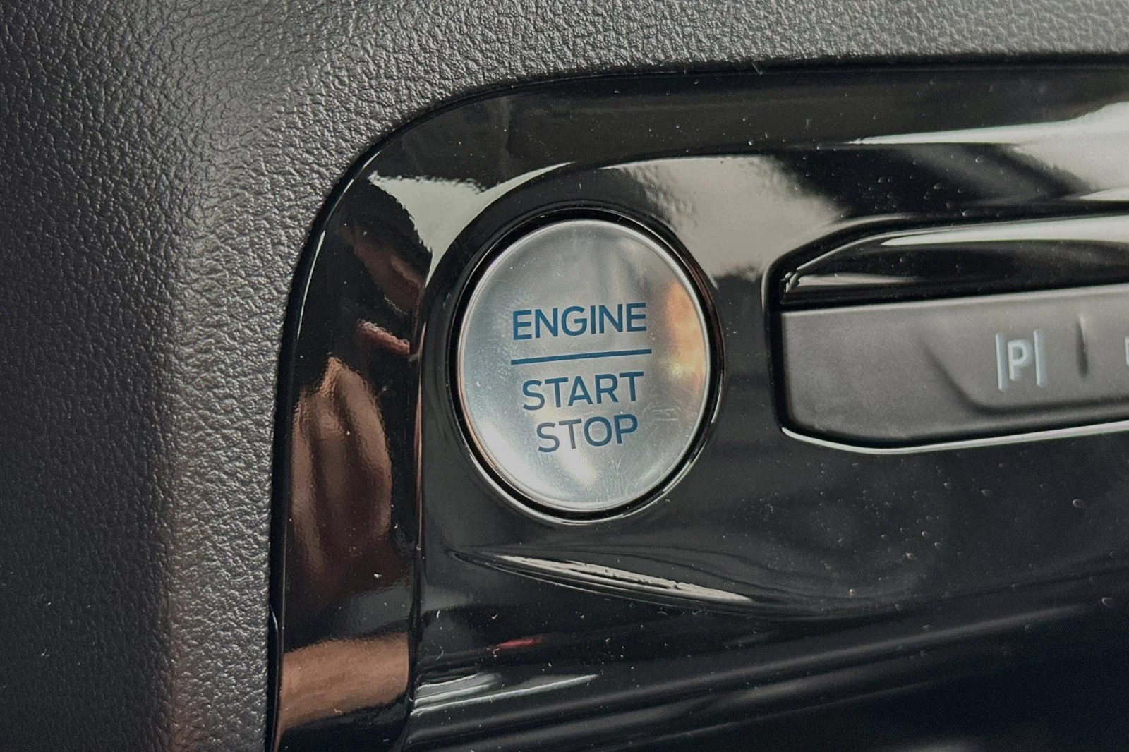 2024 Ford Escape PHEV - Photo 19