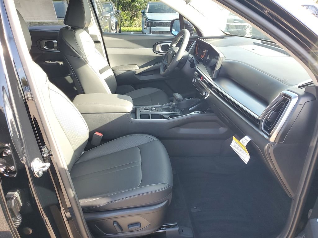 2026 Kia Sorento EX - Photo 7