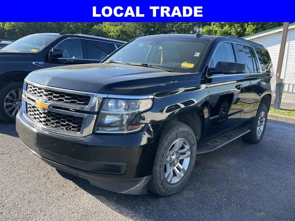 Used 2020 BLACK Chevrolet LT image 4