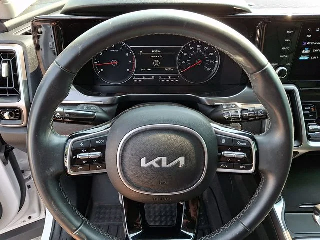 Certified Used 2023 White Kia S image 19