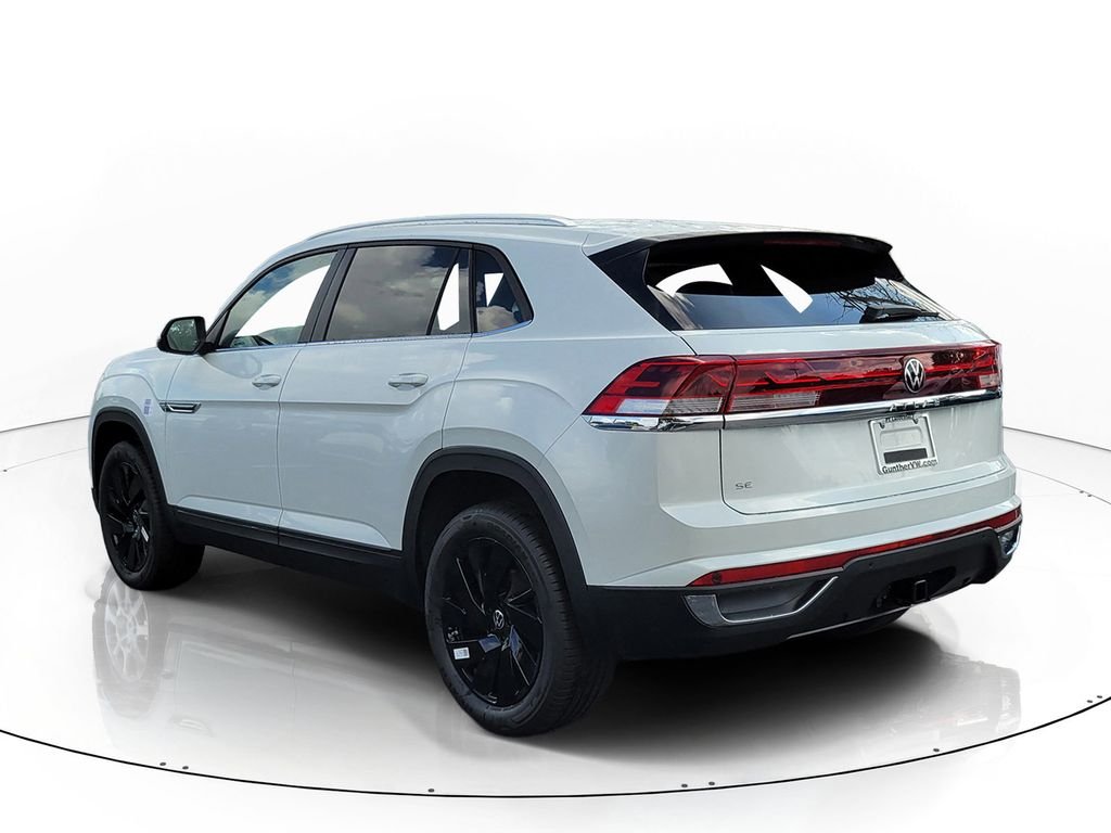 New 2026 White/off-white Volkswagen 2.0T SE w/Technology image 3