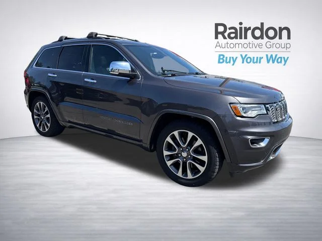 2017 Jeep Grand Cherokee Overland 4WD's photo