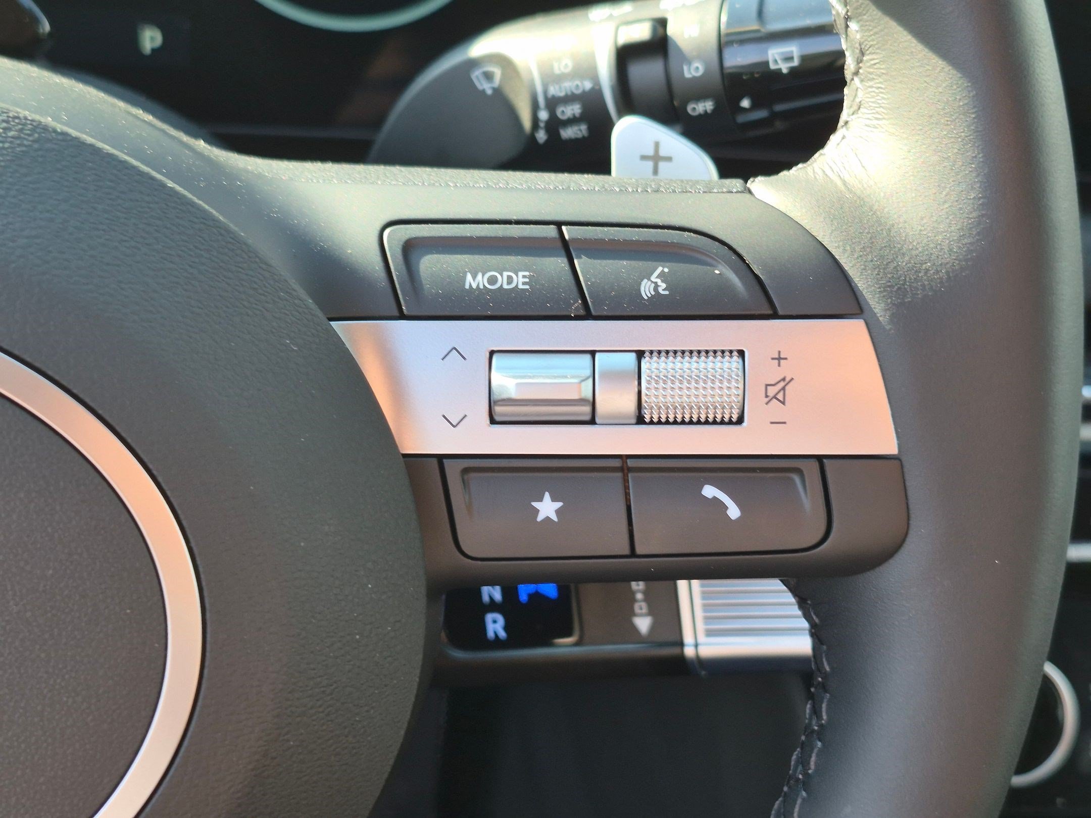New 2026 Ecotronic Gray Hyundai Limited image 16