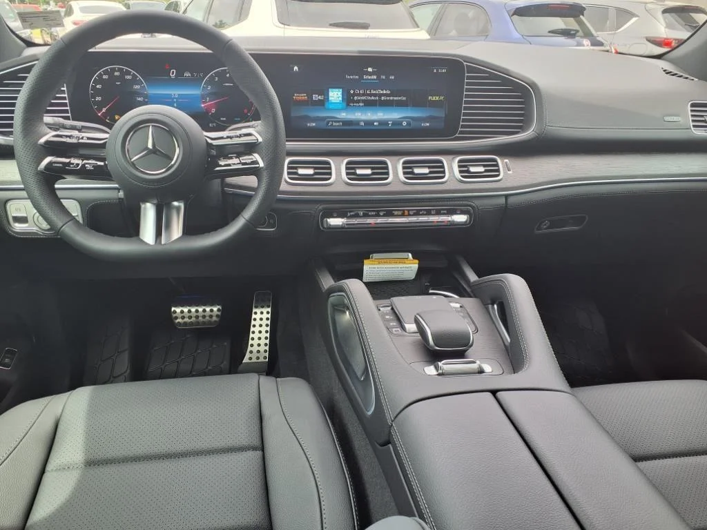 Used 2025 MANUFAKTUR Alpine Grey Mercedes-Benz GLS 450 image 9