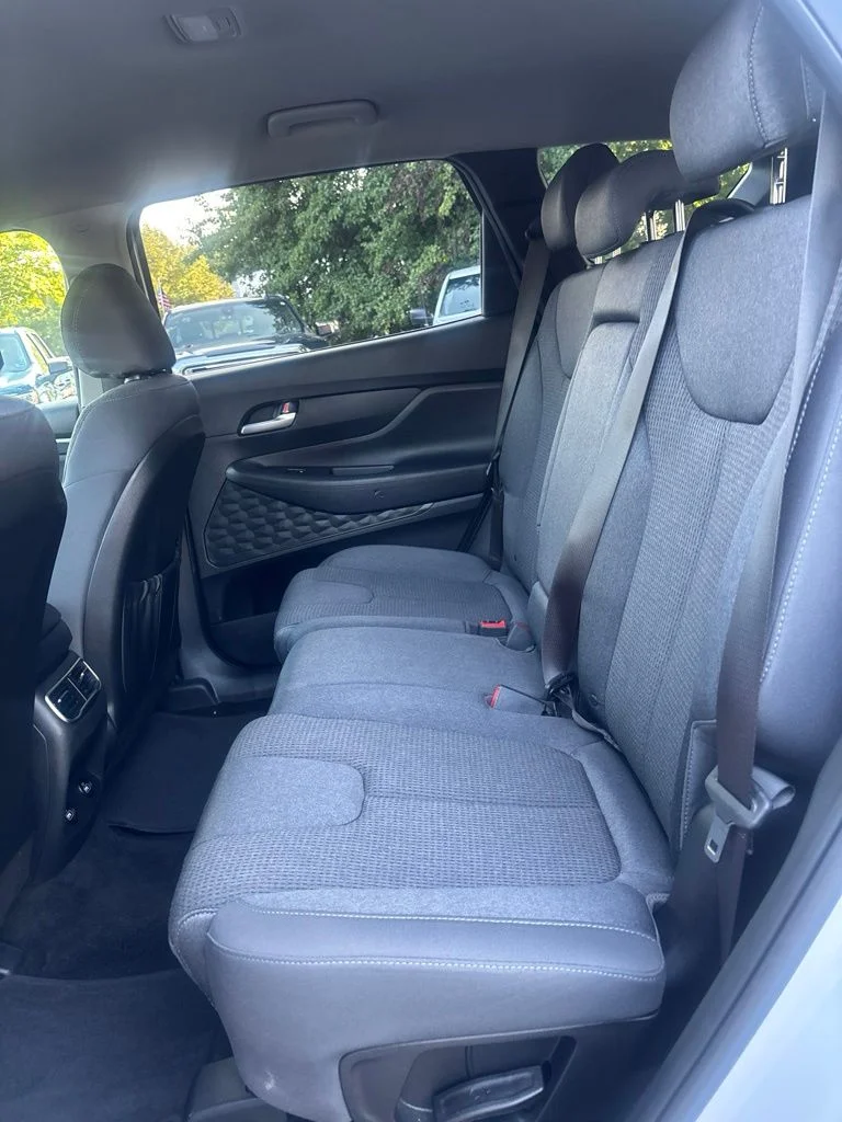 Used 2023 White Hyundai SEL image 20