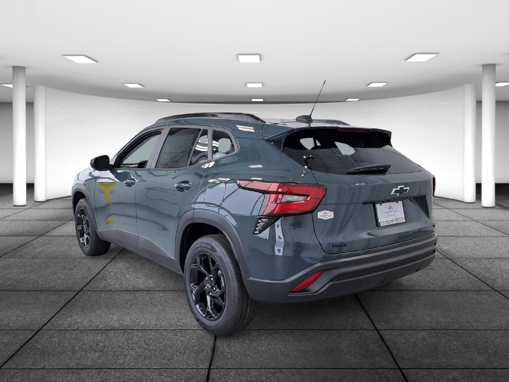 2026 Chevrolet Trax LT - Photo 6
