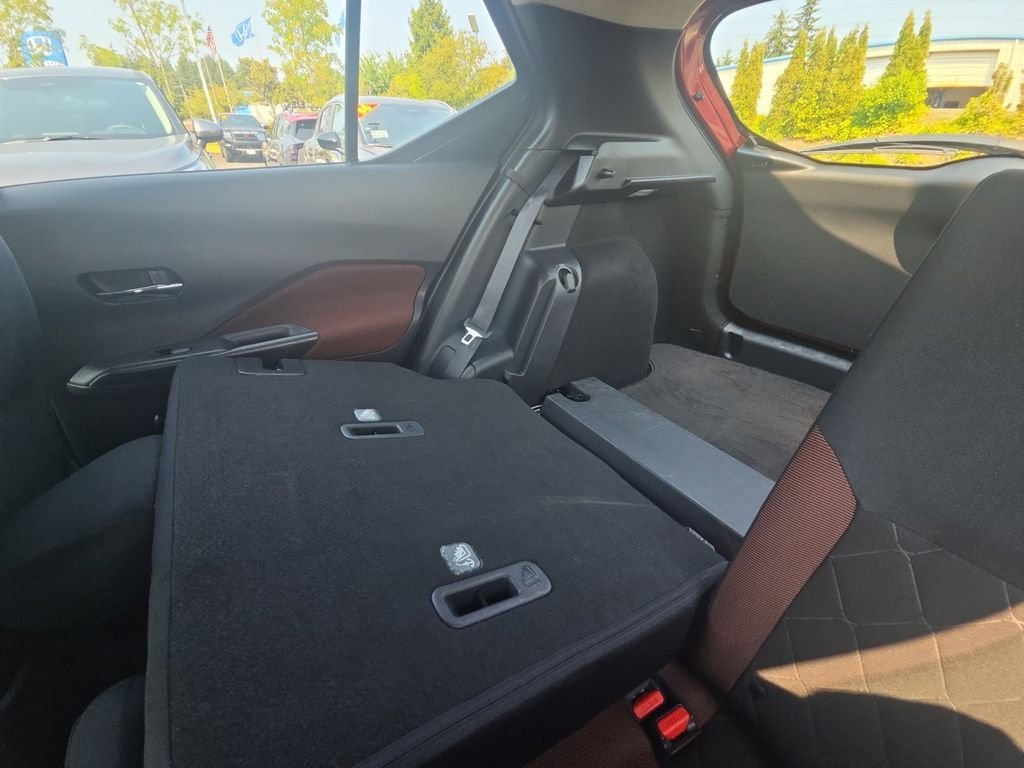 Used 2019 Red Nissan SR image 20