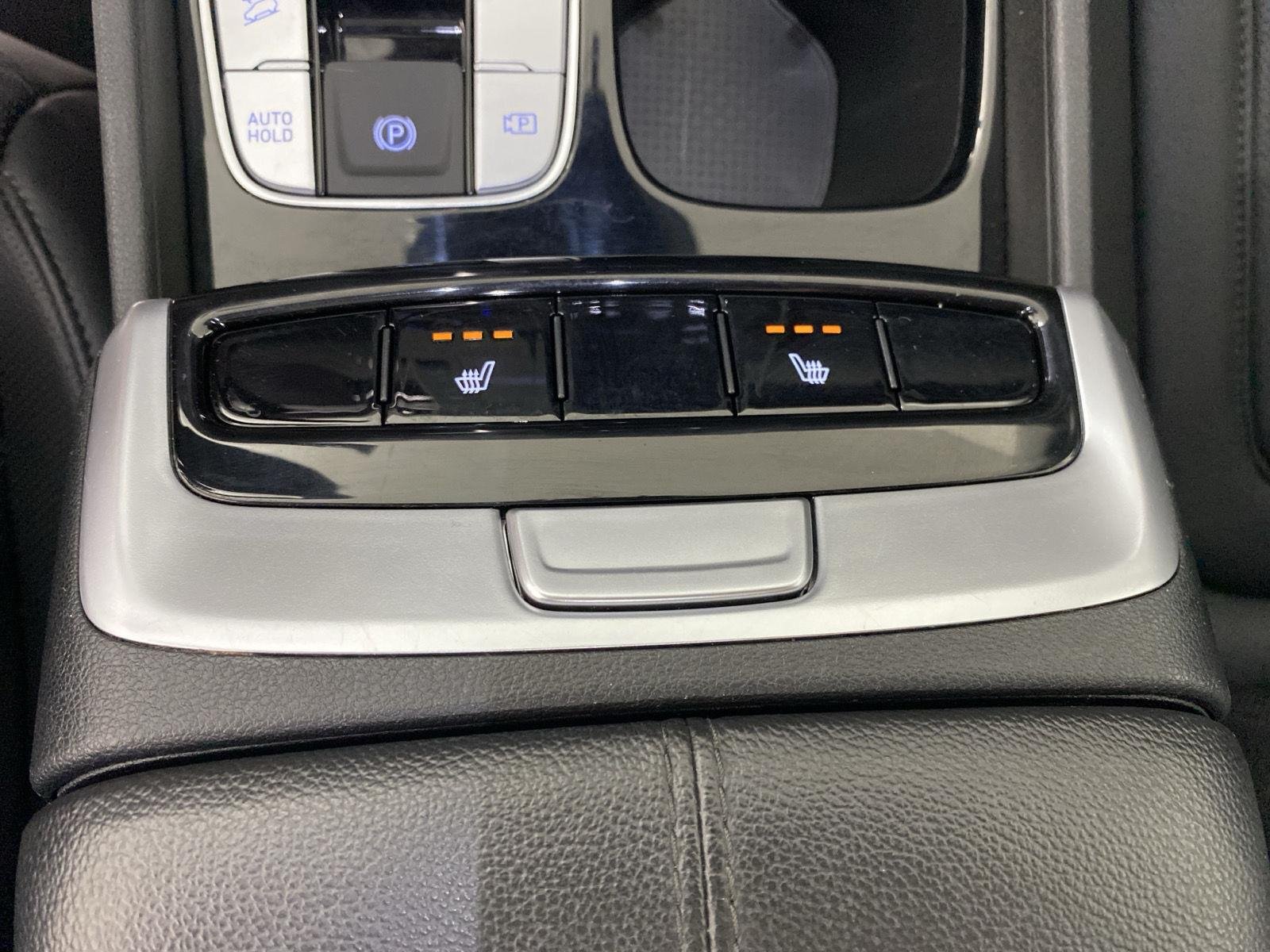 Used 2023 Serenity White Pearl Hyundai SEL image 8