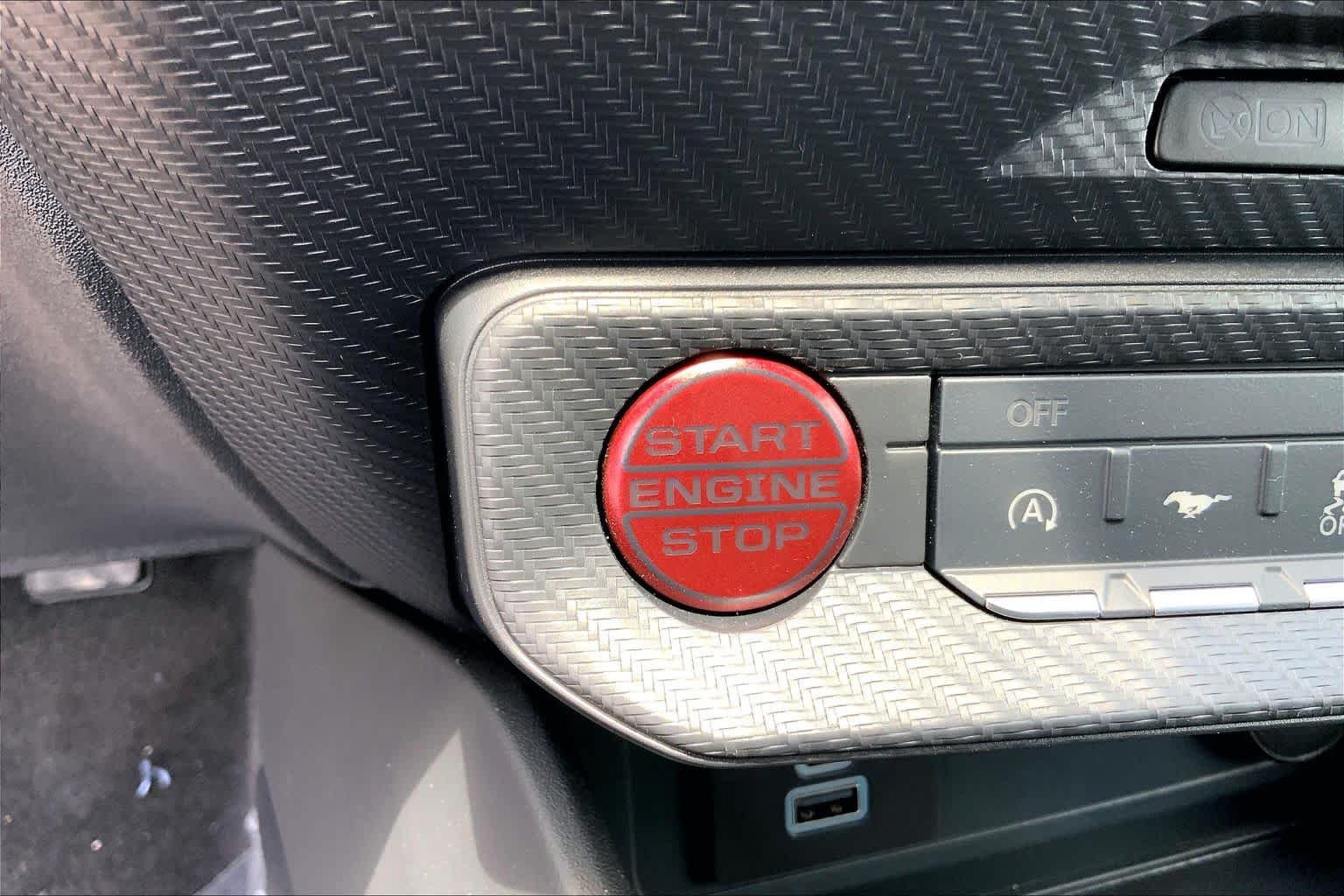 New 2026 Oxford White Ford EcoBoost® Fastback image 16
