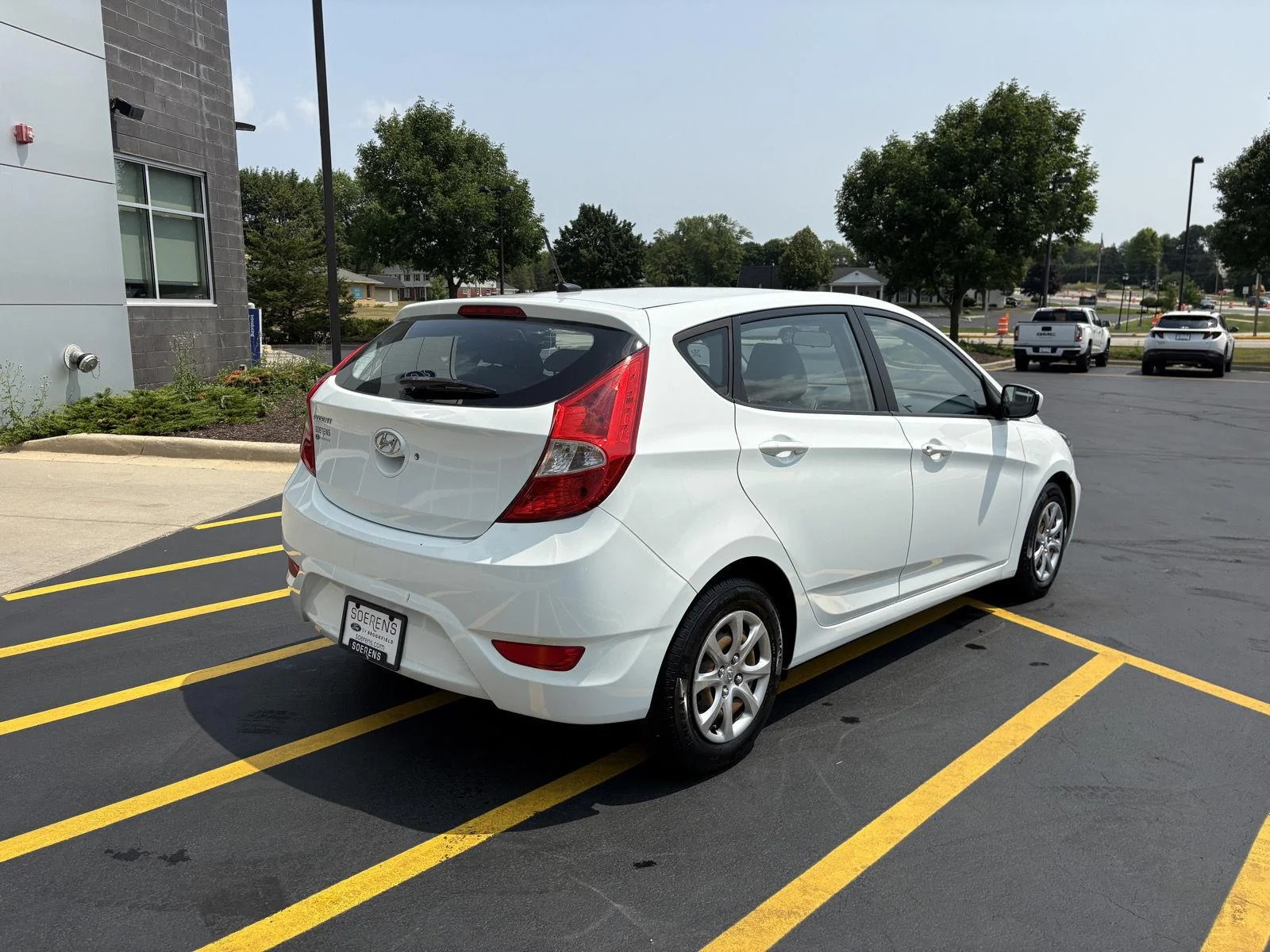 Used 2014 Century White Hyundai GS image 6