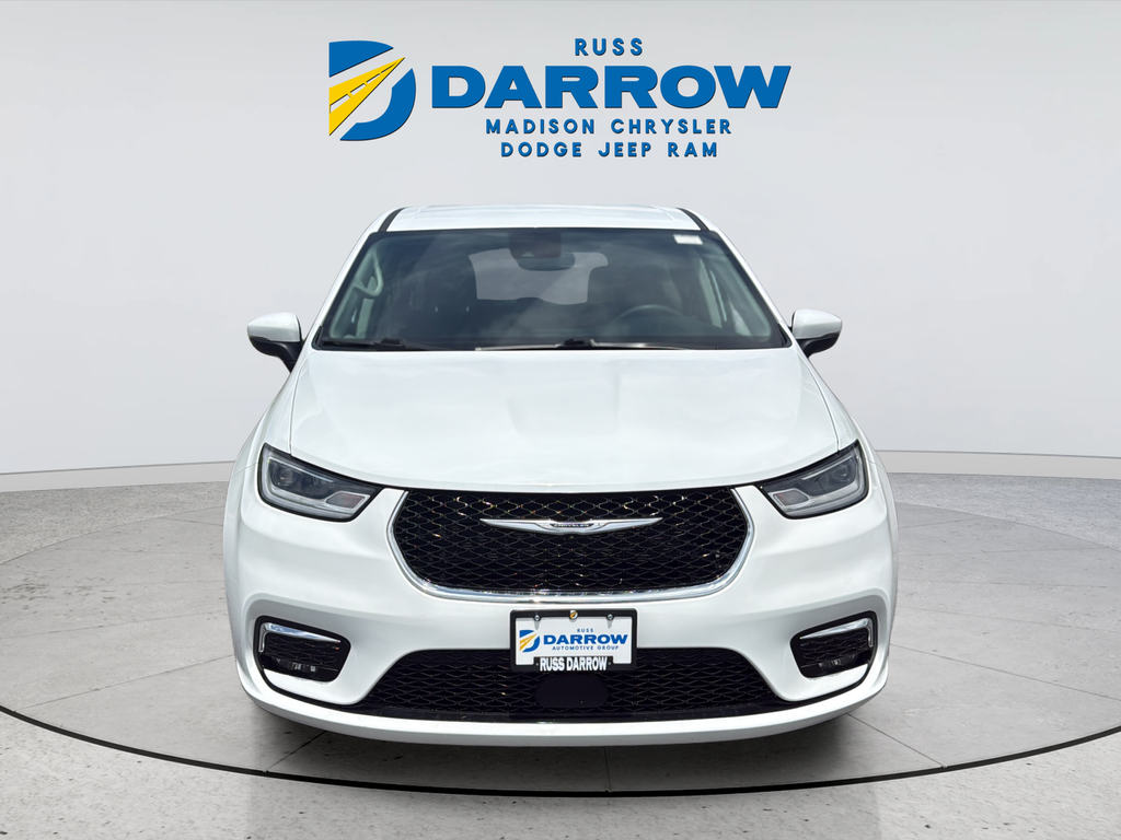 Used 2023 White Chrysler Touring L image 8