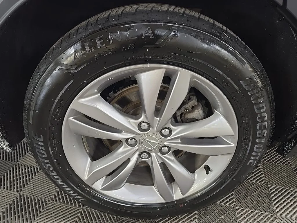 Used 2023 White Acura 3.5L image 16