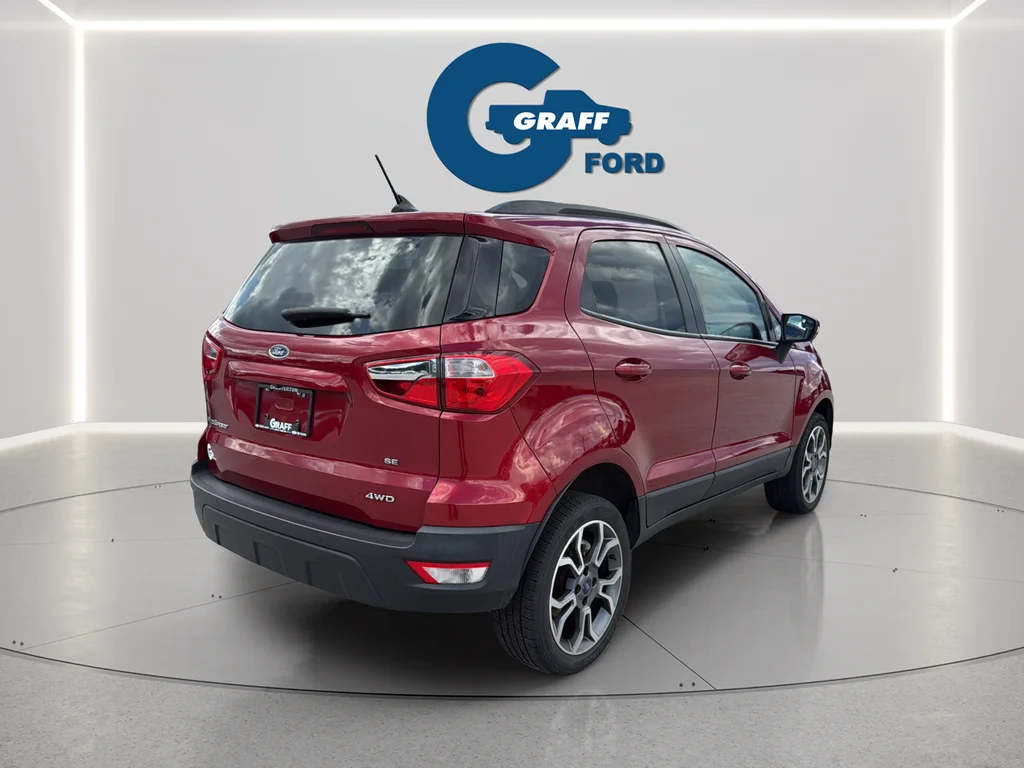 Used 2018 Red Ford SE image 7