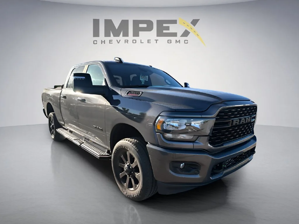 Used 2024  Ram Big Horn image 7