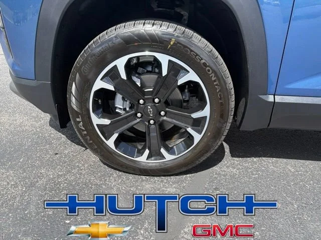 2026 Chevrolet Equinox LT - Photo 9