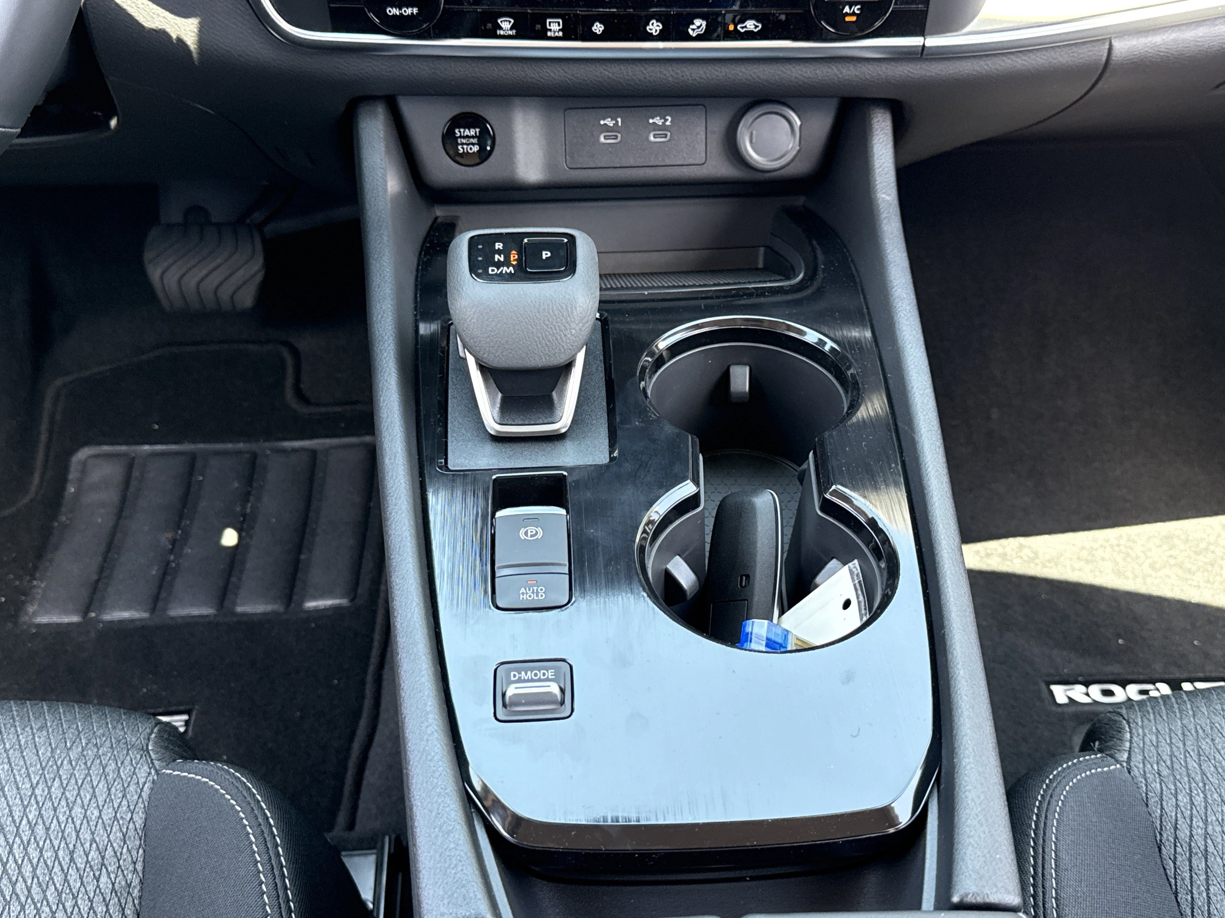 New 2026 Super Black Nissan SV image 5