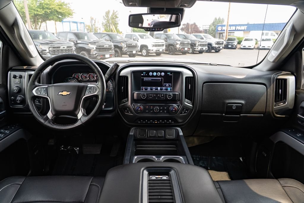Used 2019 Black Chevrolet LTZ image 10