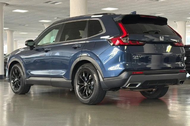Certified Used 2025 Canyon River Blue Met Honda Sport-L image 9