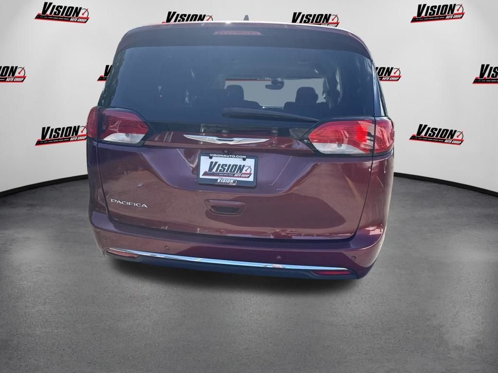 Used 2017 Red Chrysler Touring L Plus image 7