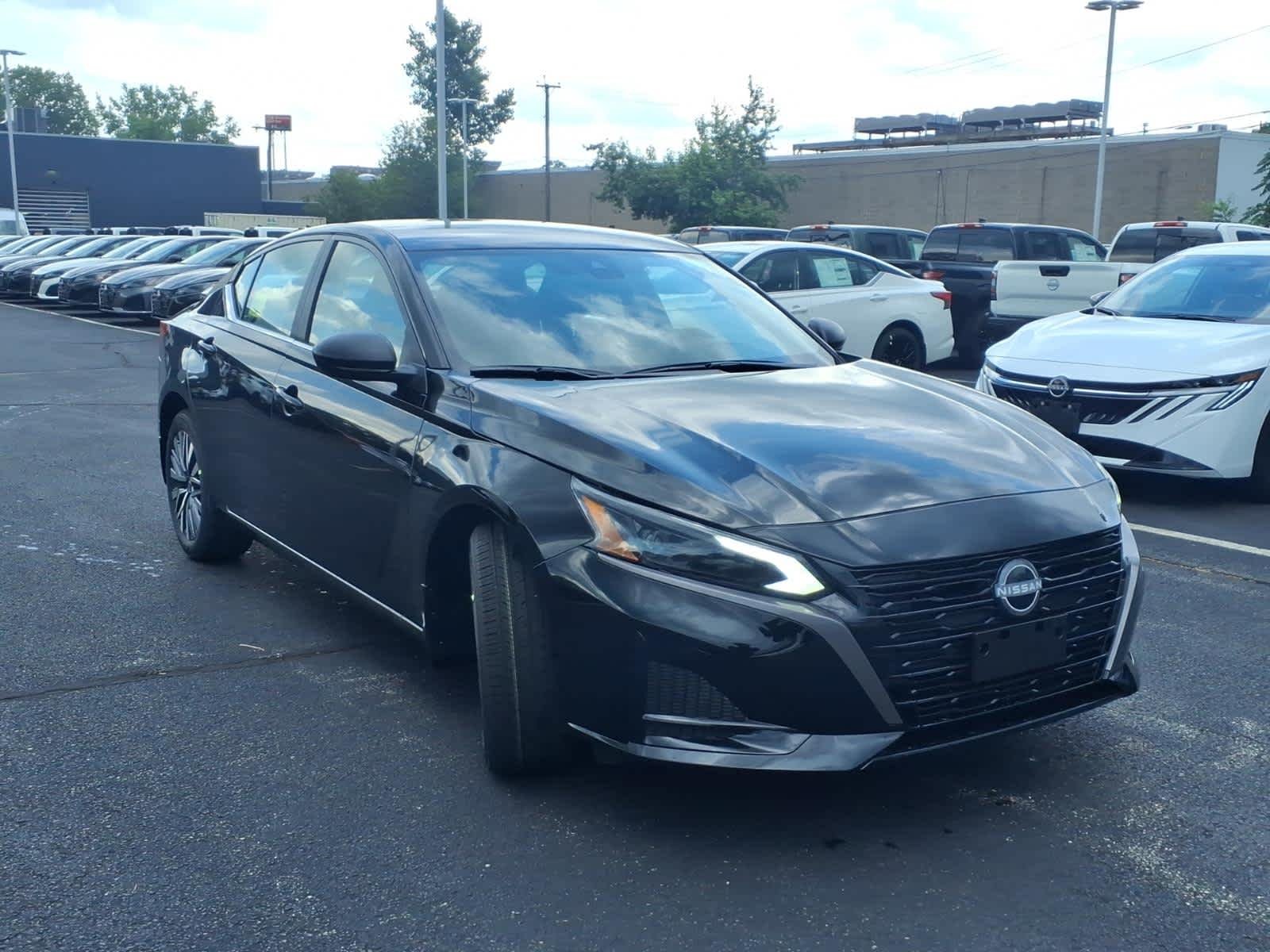New 2026 Super Black Nissan SV image 2