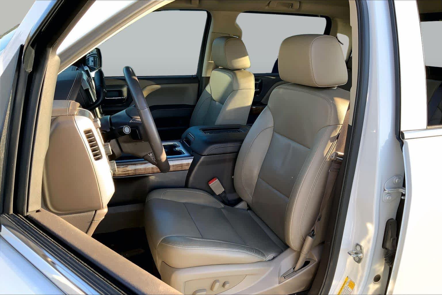 Used 2018 Summit White GMC SLT image 8