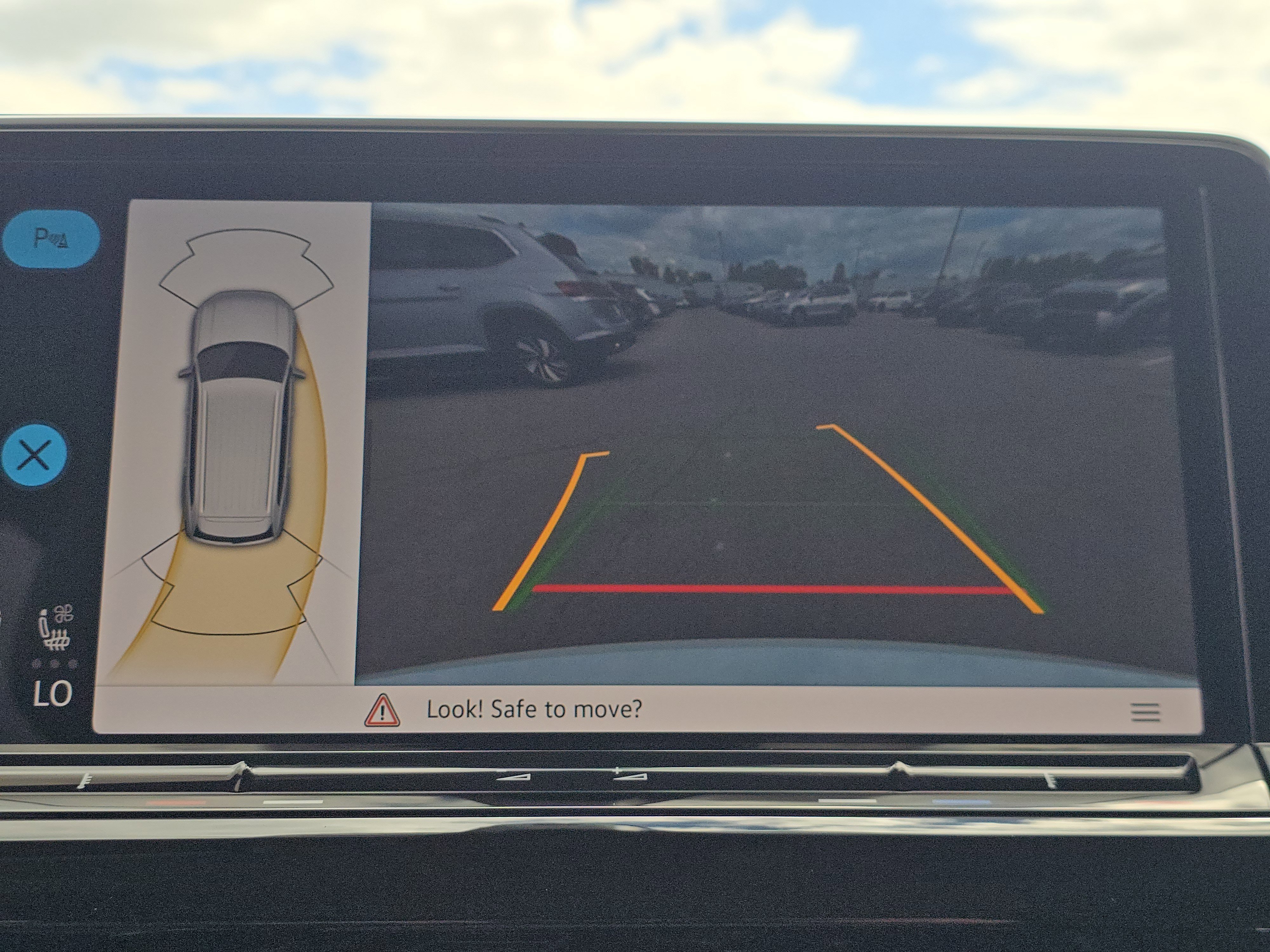 New 2026 Opal White Pearl Volkswagen 2.0T SEL image 27