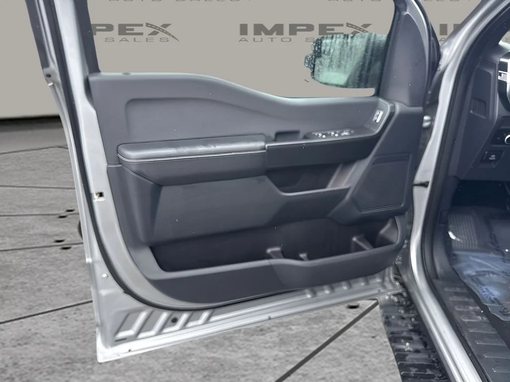 Used 2023 Silver Ford XL image 14