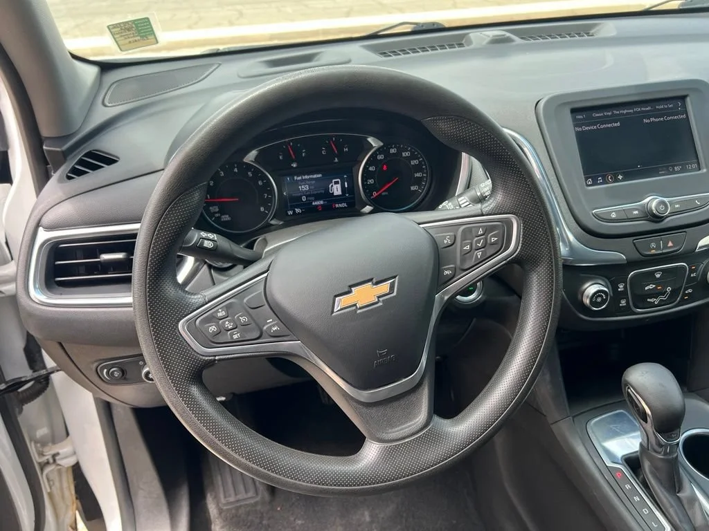 Used 2023 Summit White Chevrolet LT image 12