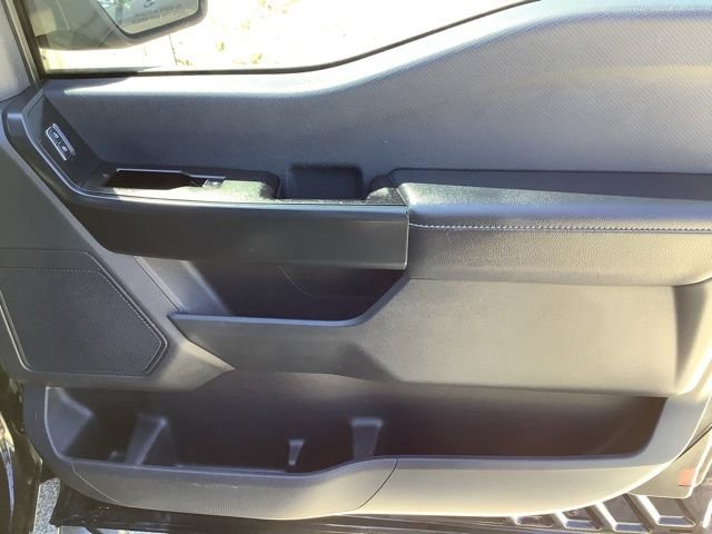 Used 2022 Black Metallic Ford XL image 15