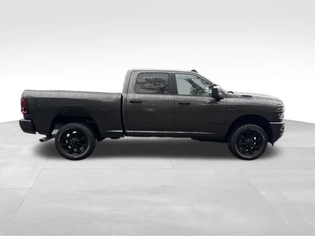 2026 RAM 2500 Big Horn - Photo 8