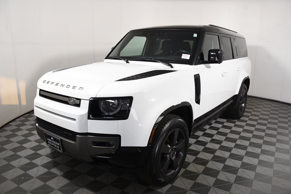 2023 Land Rover Defender
