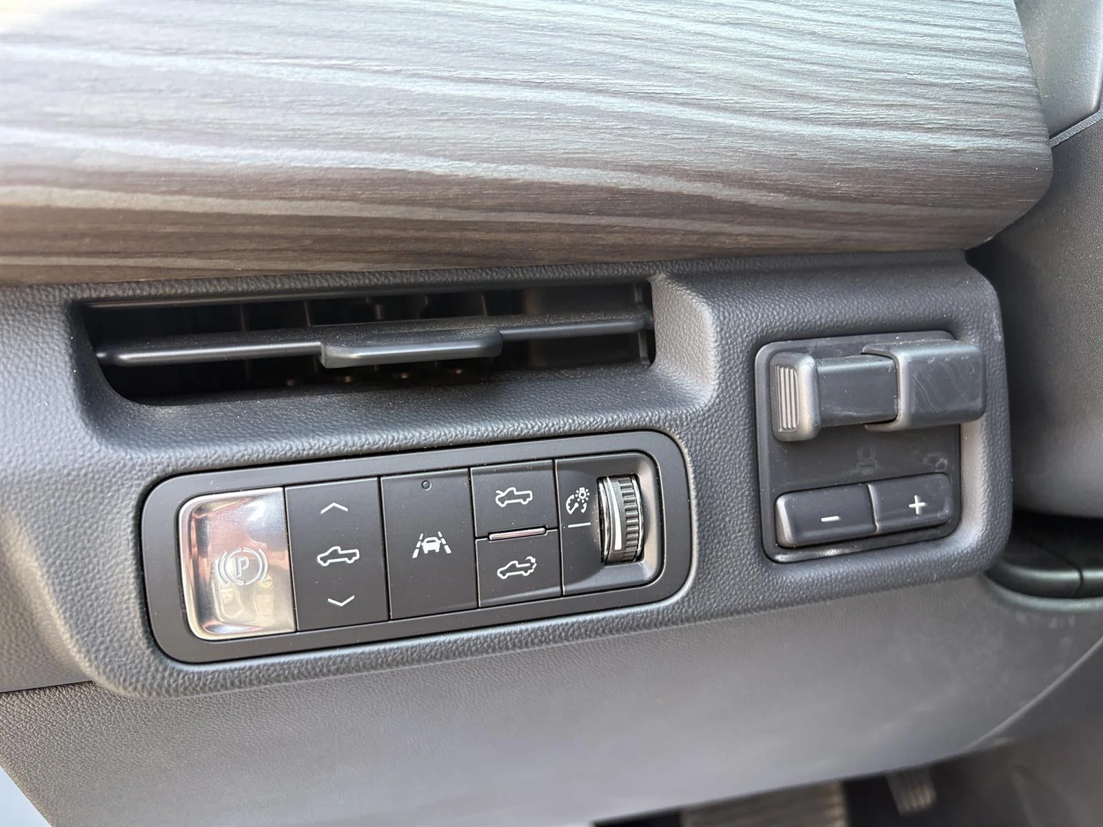 Used 2025 Thunderstorm Gray GMC Max Range Denali image 21