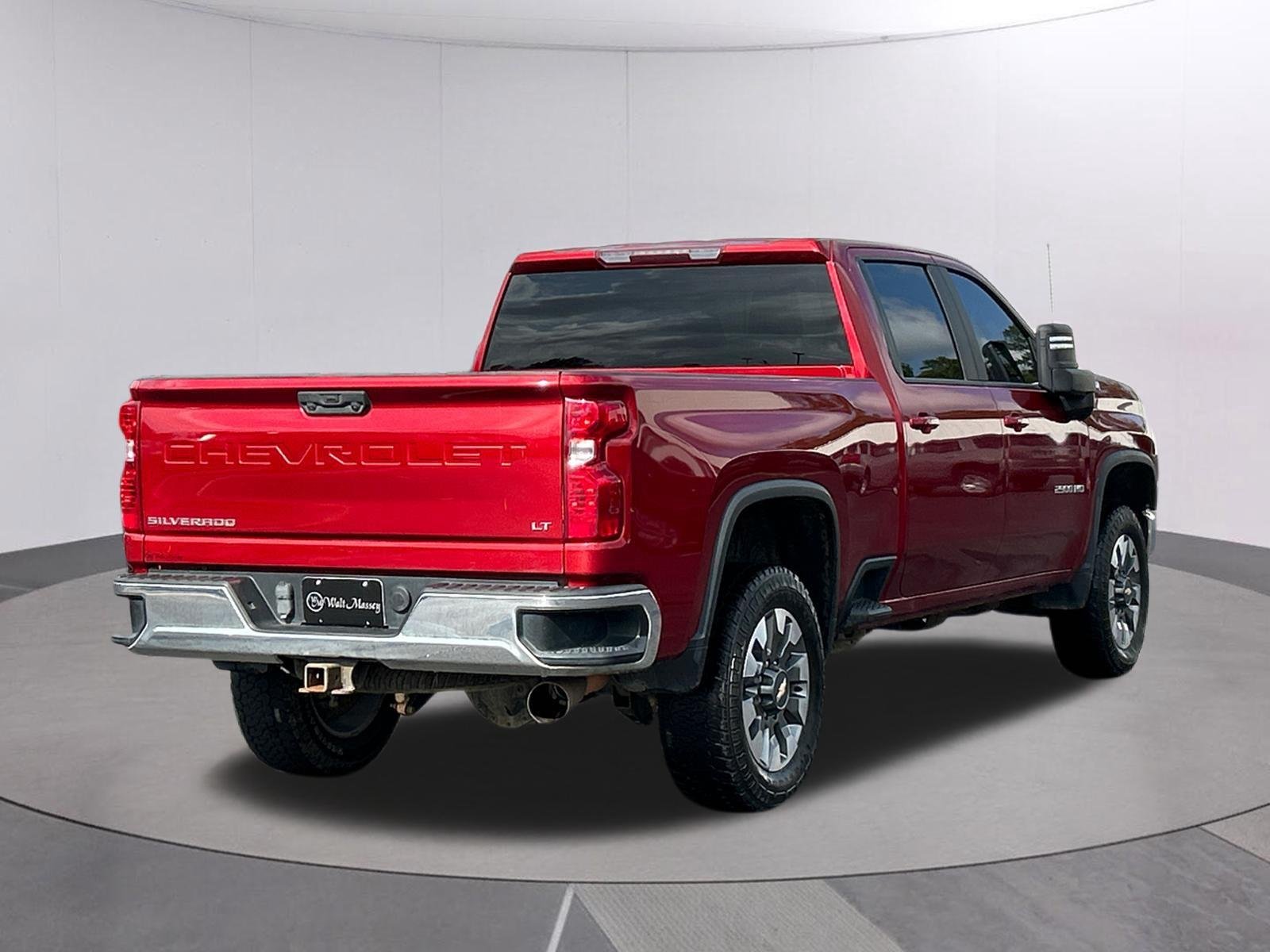 Used 2022 Cherry Red Tintcoat Chevrolet LT image 5