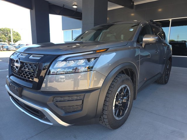 Used 2025 Gray Nissan Rock Creek image 3