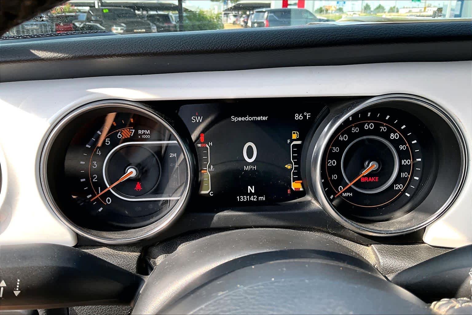 Used 2021 Snazzberry Pearlcoat Jeep Unlimited Islander image 24