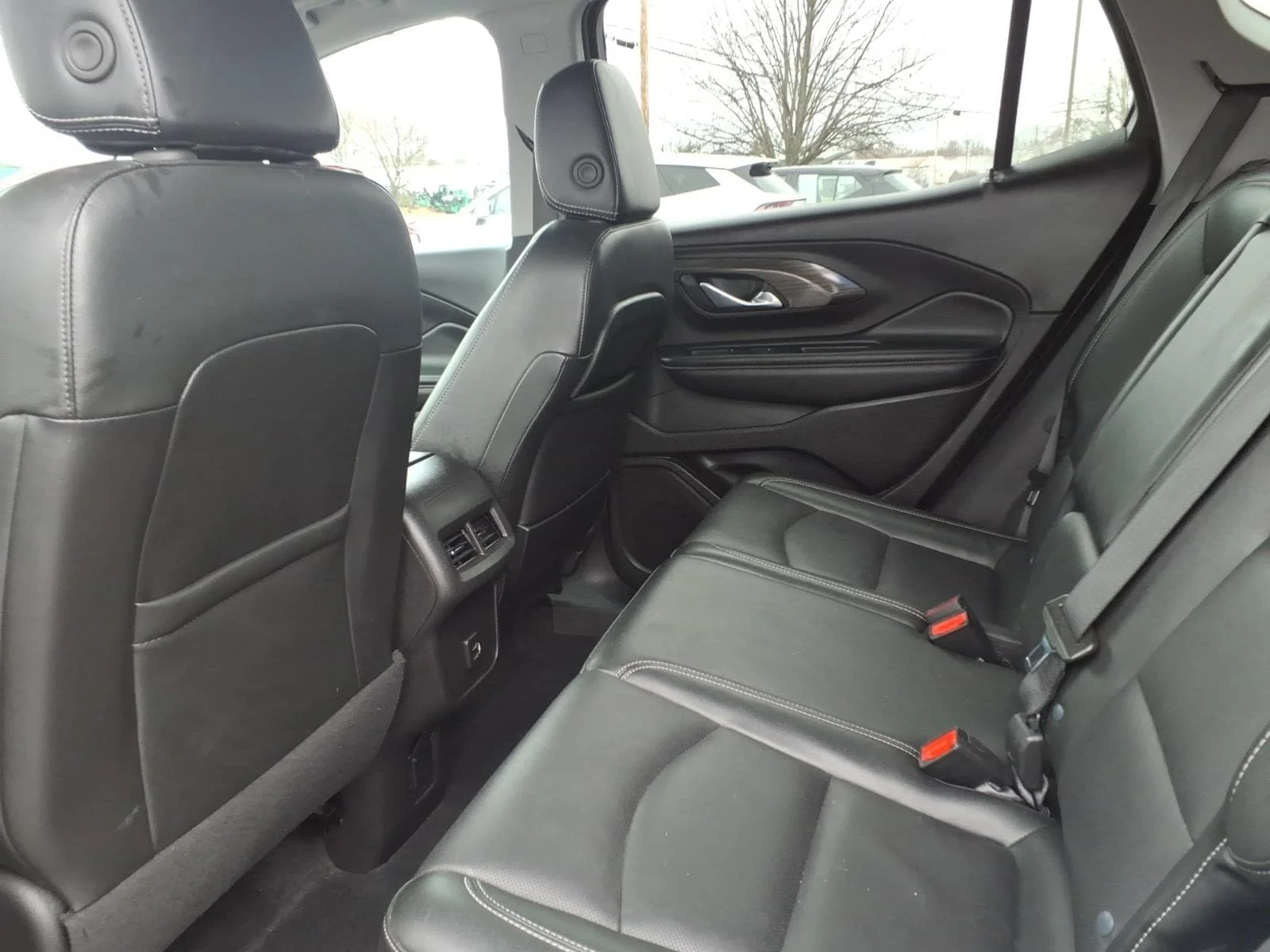 Used 2024 Summit White GMC SLT image 14