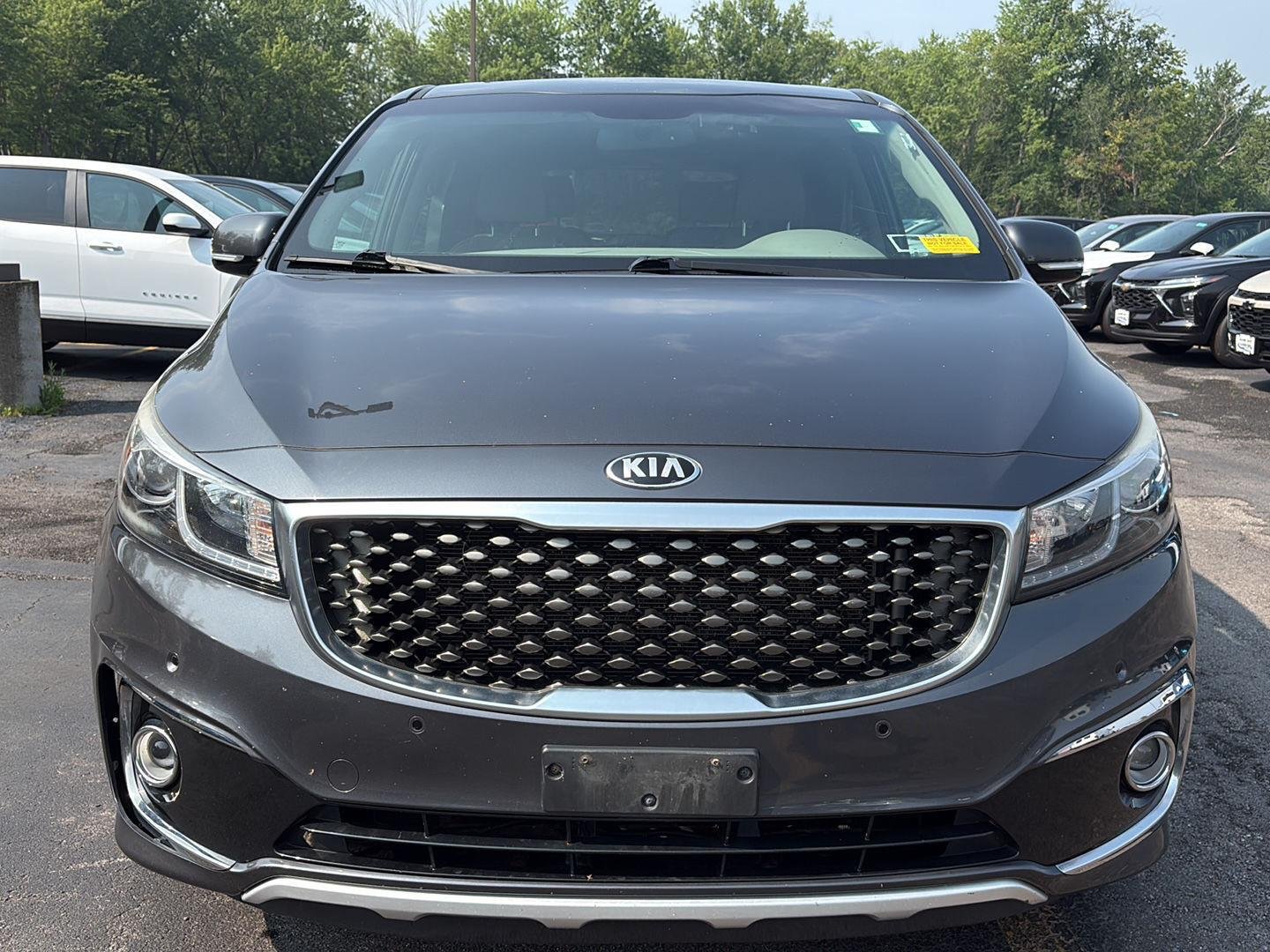 Used 2016 Platinum Graphite Kia Limited image 18