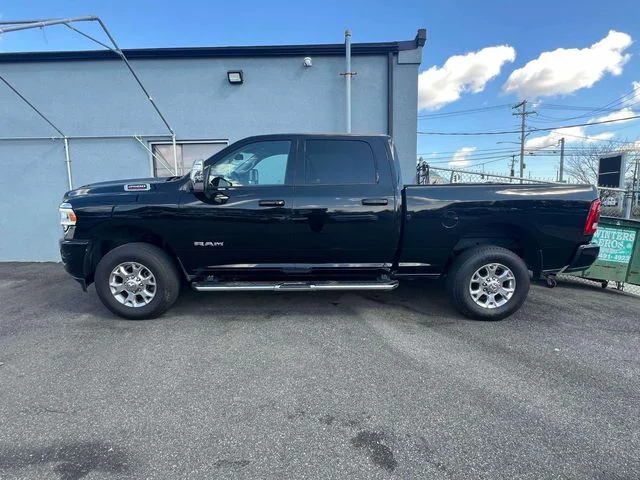 Used 2024 Black Ram Laramie image 8