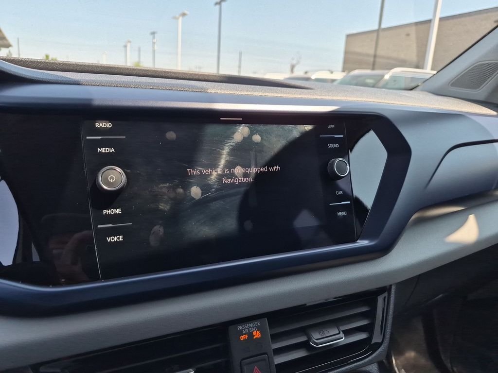 2022 Volkswagen Taos SE - Photo 22