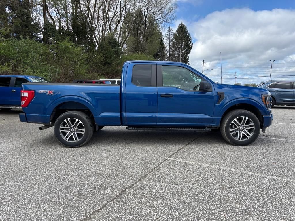 Used 2023 Atlas Blue Metallic Ford XL image 8