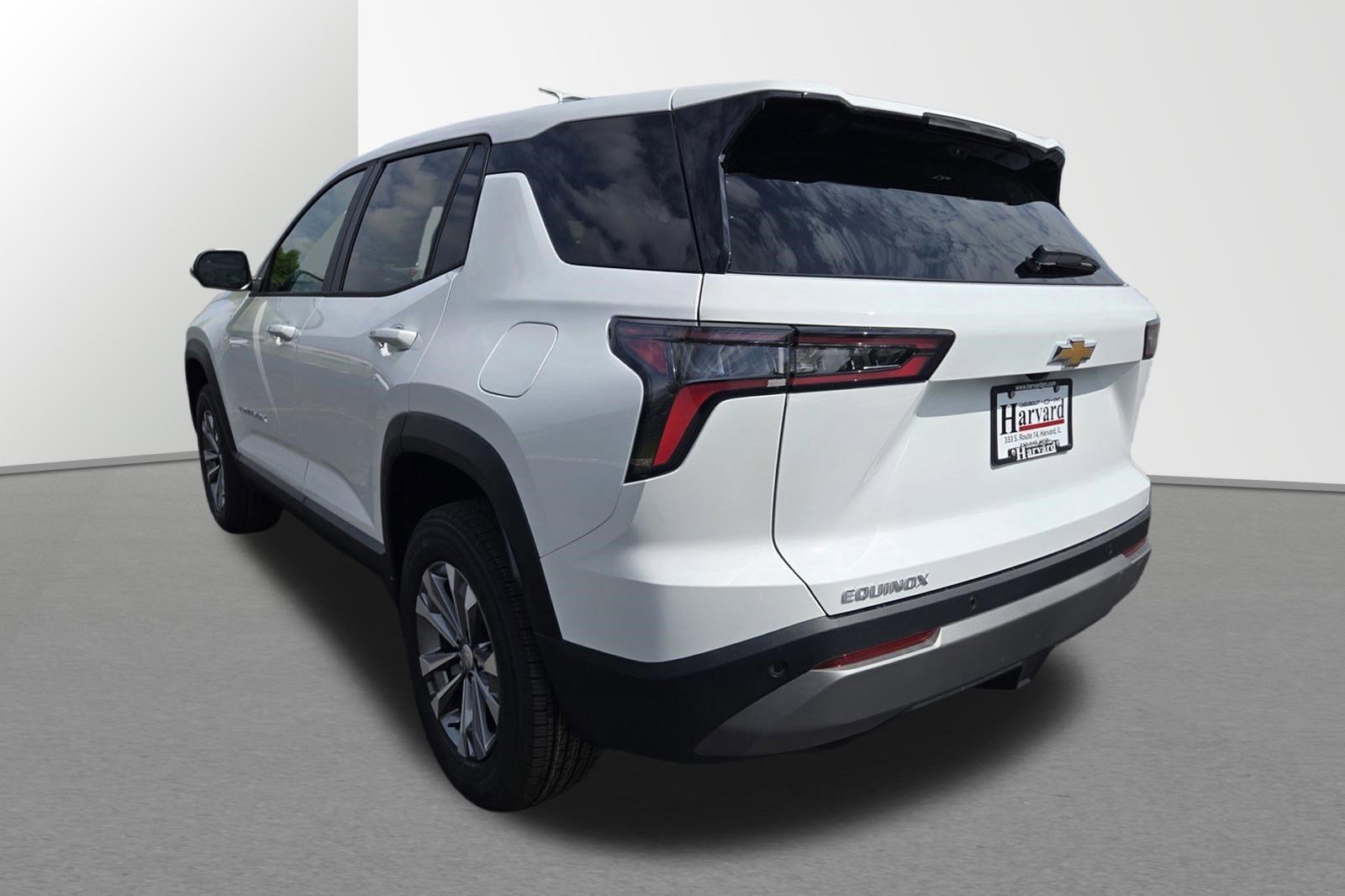 New 2026 Summit White Chevrolet LT image 4