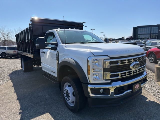 New 2024 Oxford White Ford F-550® XL image 4