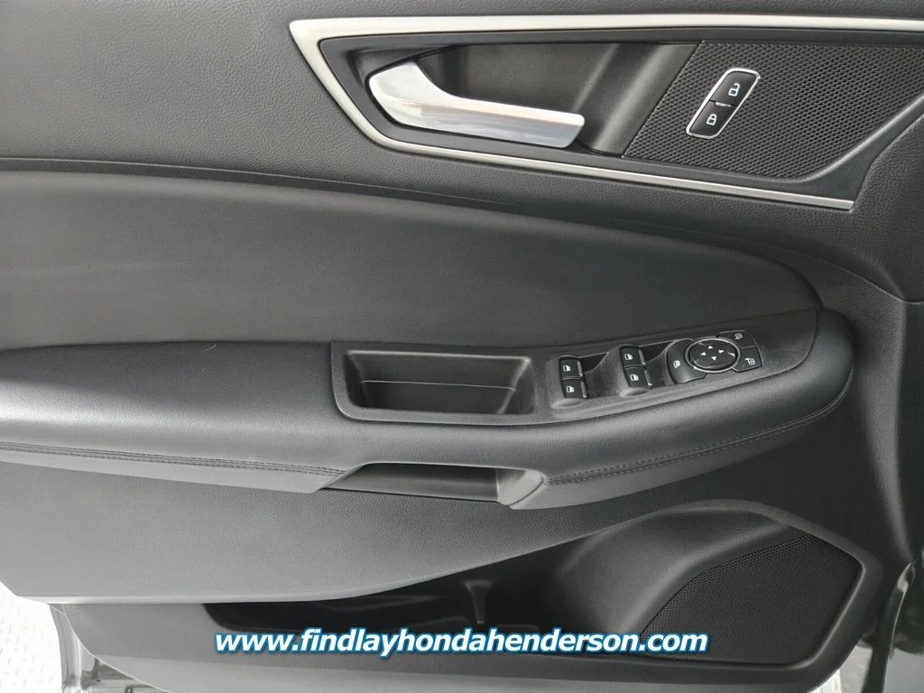 2022 Ford Edge SEL - Photo 24